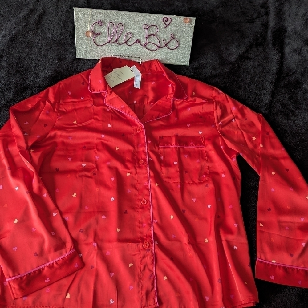 NWT Stars Above Heart Pattern Button Front Top L - Picture 6 of 6